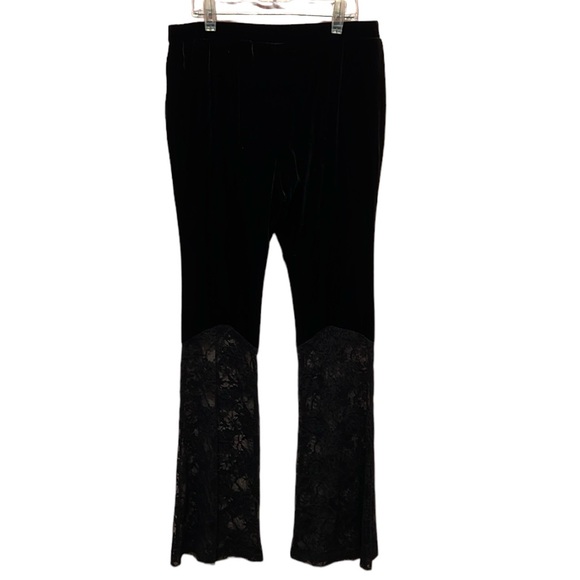 Pretty Damage Black Velvet Boot Cut Flare Pants w/Lace Bottom. Size M - Picture 3 of 6